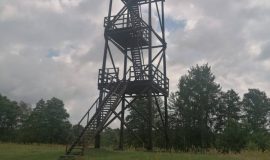 Višķu pagastā atjaunots Ostrovas putnu vērošanas tornis