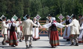 Lielais plosts pulcēja kuplu dalībnieku skaitu